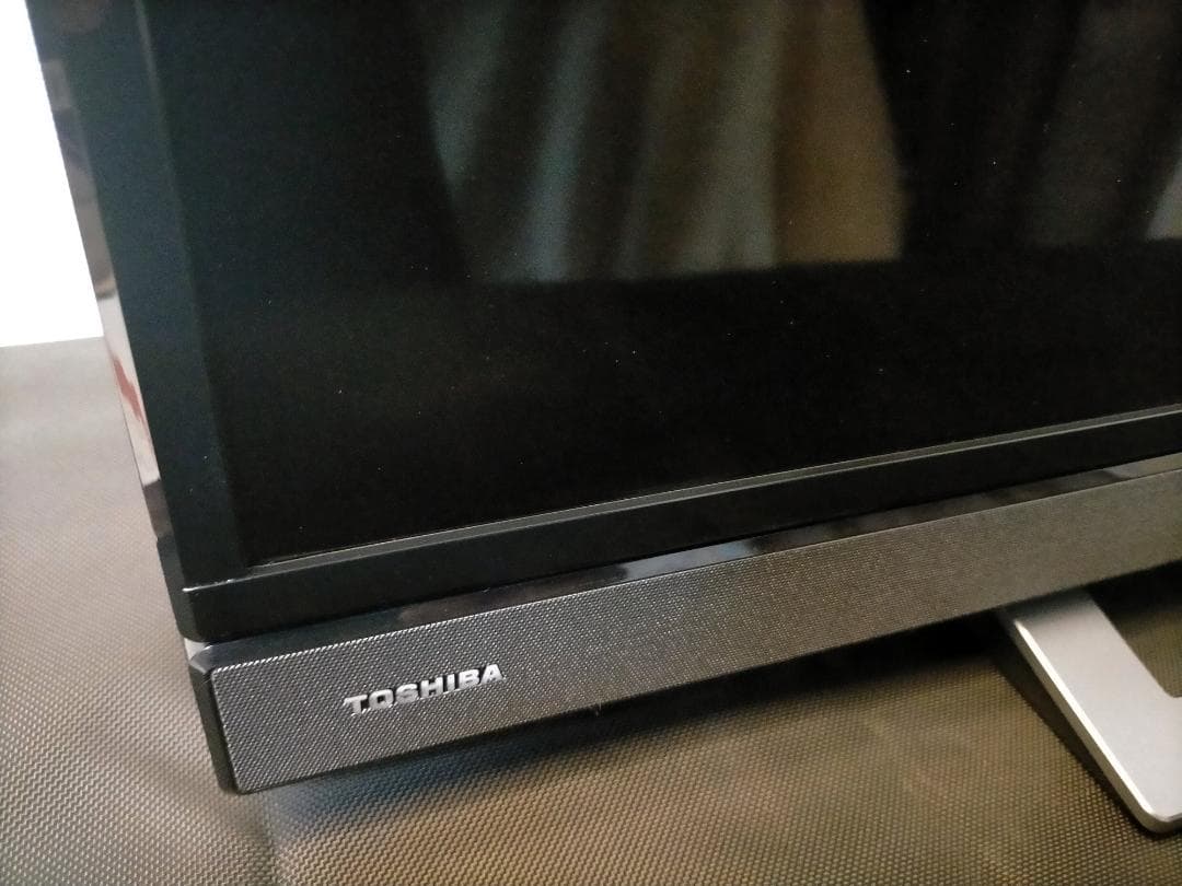 東芝 40型 液晶テレビ 2017年製 REGZA 40V31