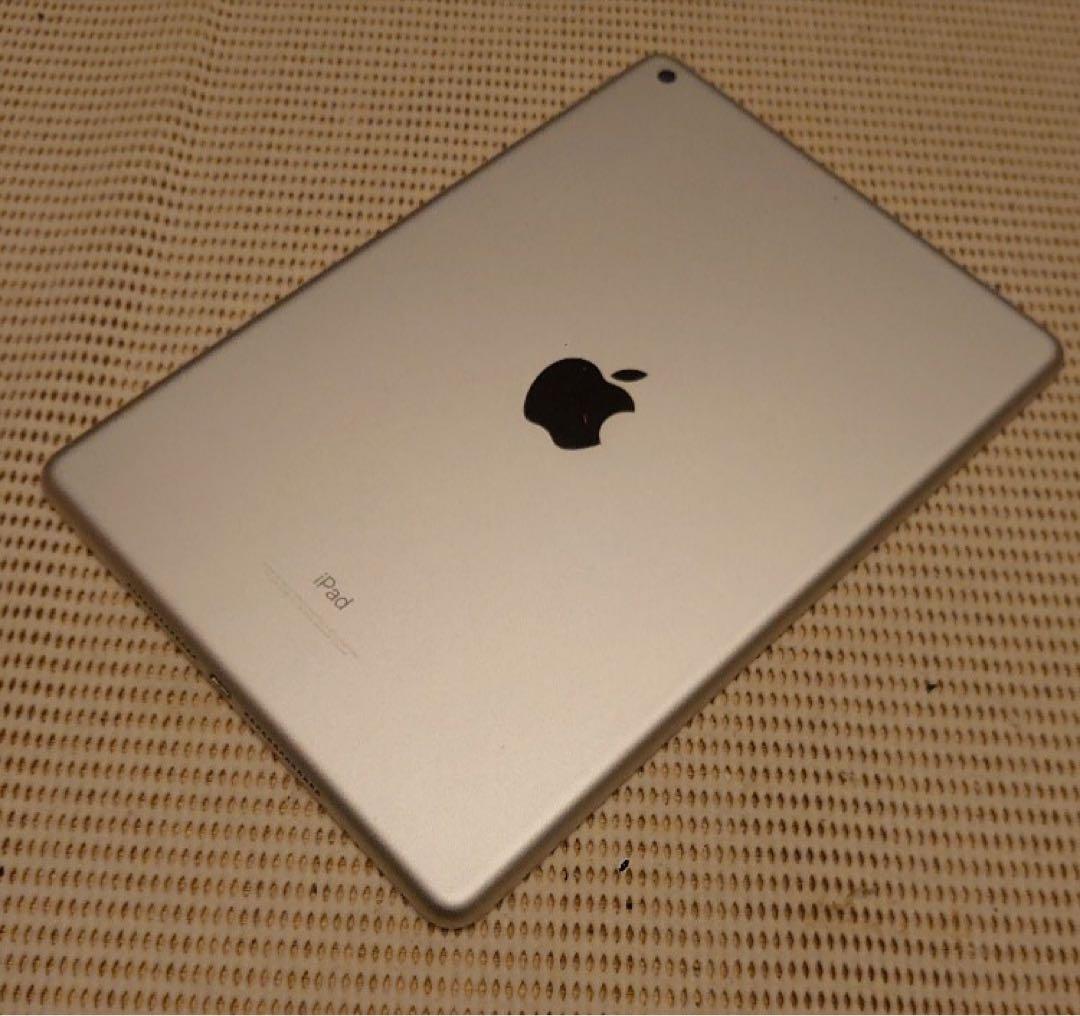 完動品iPad第6世代(A1893)本体32GBシルバー送料込X5DUD