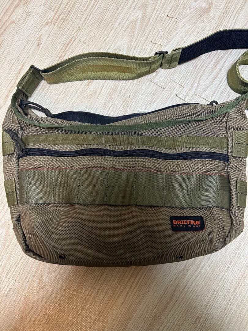 BRIEFINGブリーフィングxトゥモローランド別注ワイドデイトリッパー