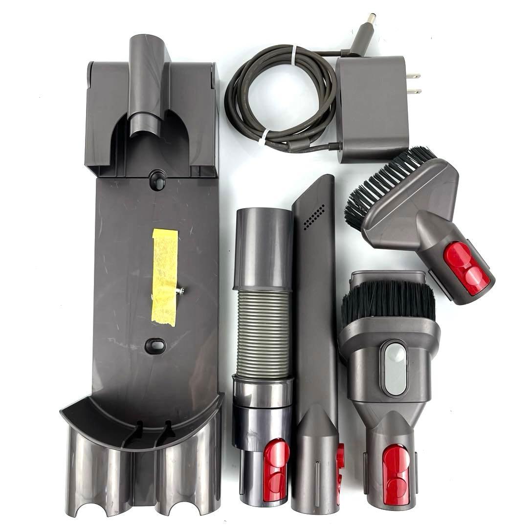 【分解洗浄済】Dyson V7 (SV37) フルセット　g18