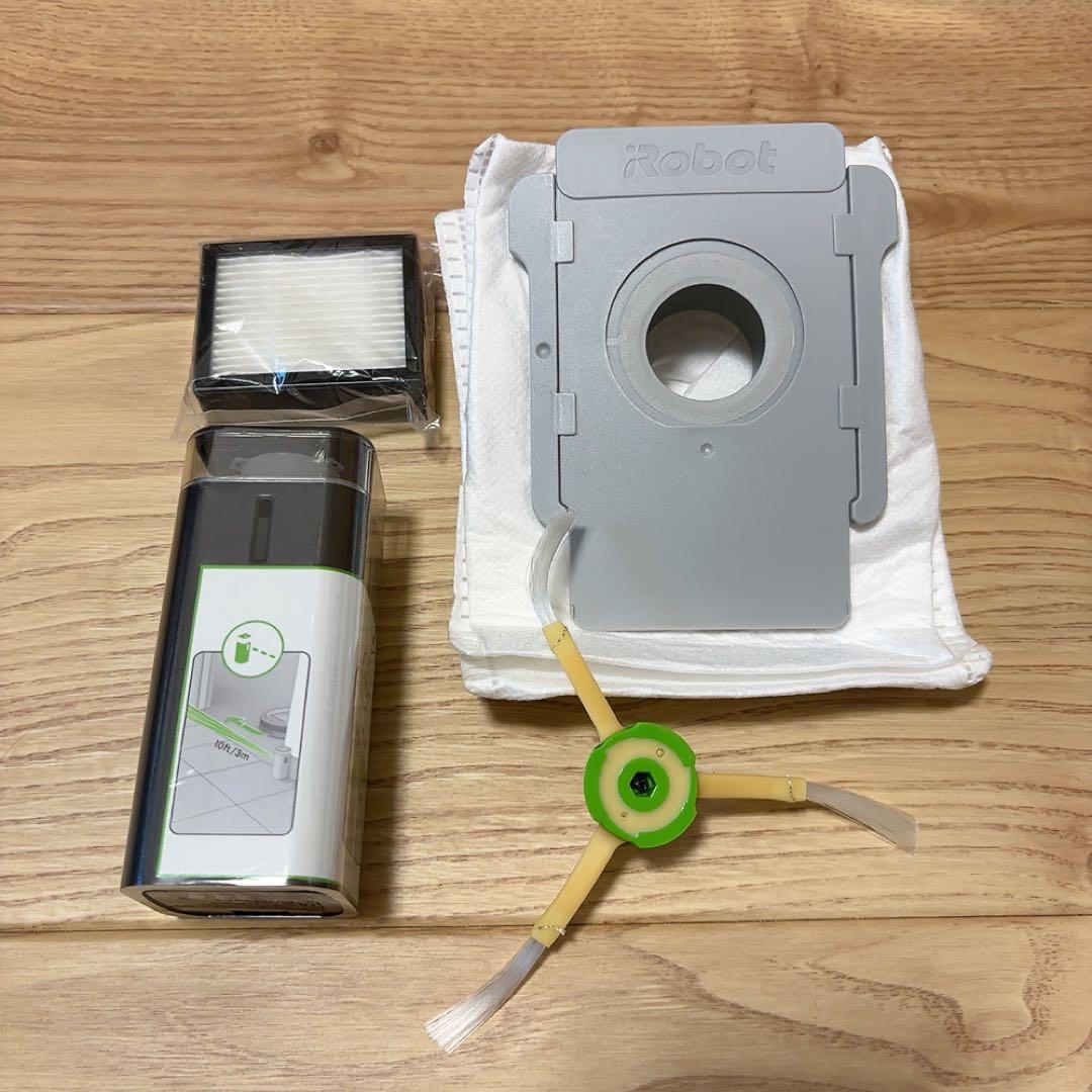 ジャンク品 iRobot Roomba i7 i7+ 本体+クリーンベース