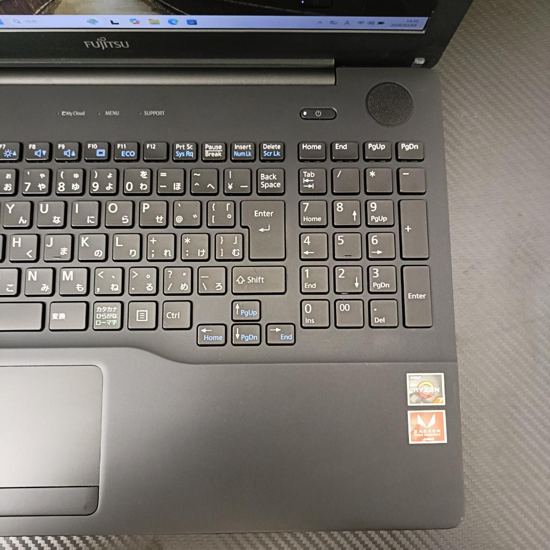 ノートPC Windows11 Ryzen7 SSD メモリ8GB 富士通 黒
