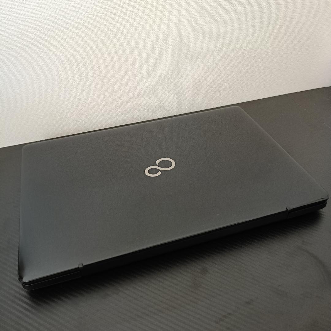 ノートPC Windows11 Ryzen7 SSD メモリ8GB 富士通 黒