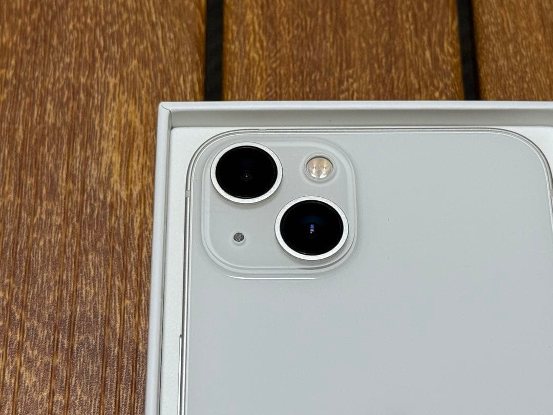 【雪猫】iPhone13 128GB ホワイト SIMフリー