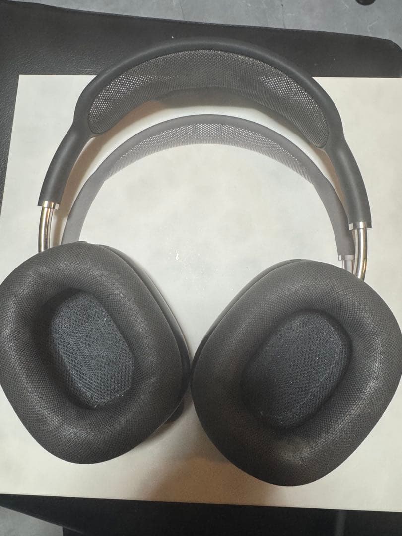 \"最安値\"Apple AirPods Max ブラック