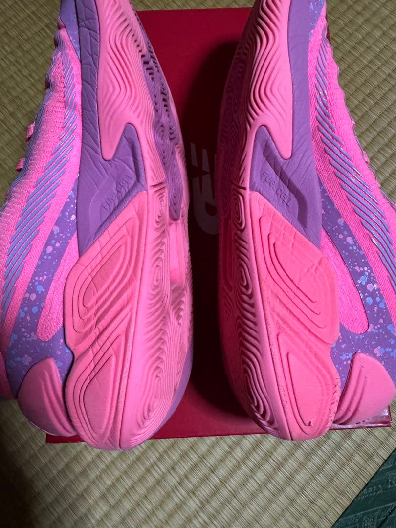 New Balance FuelCell TWO WXY v5 ピンク 27cm
