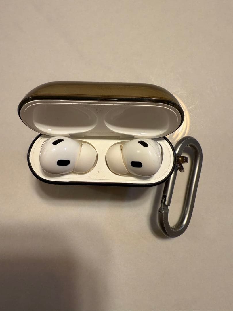 AirPods pro 3代目本体 ホワイト 充電ケース付き