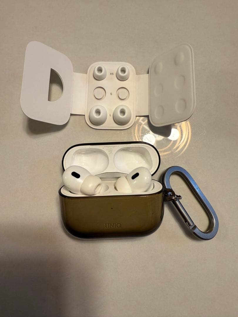 AirPods pro 3代目本体 ホワイト 充電ケース付き