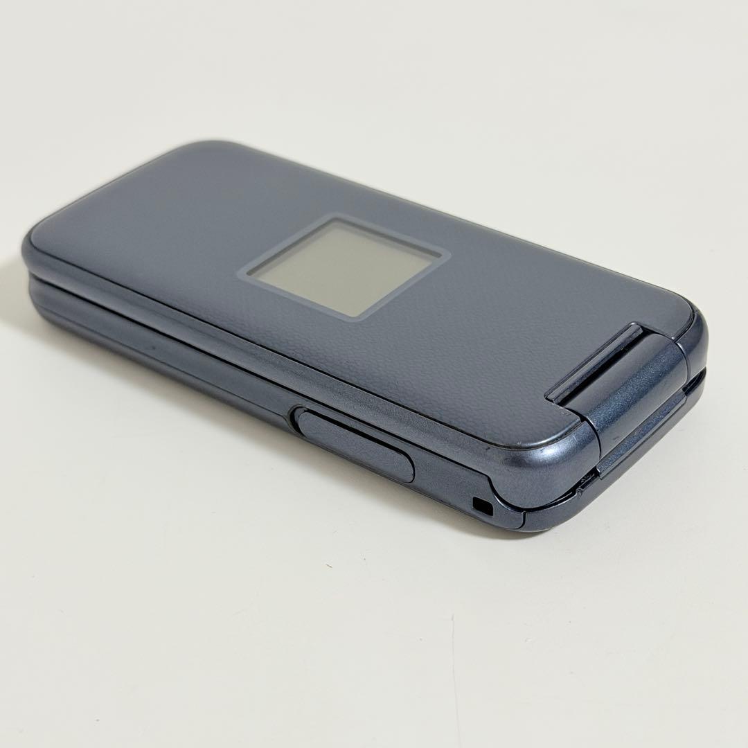 【SIMフリー】docomo らくらくホン F-01M ネイビー