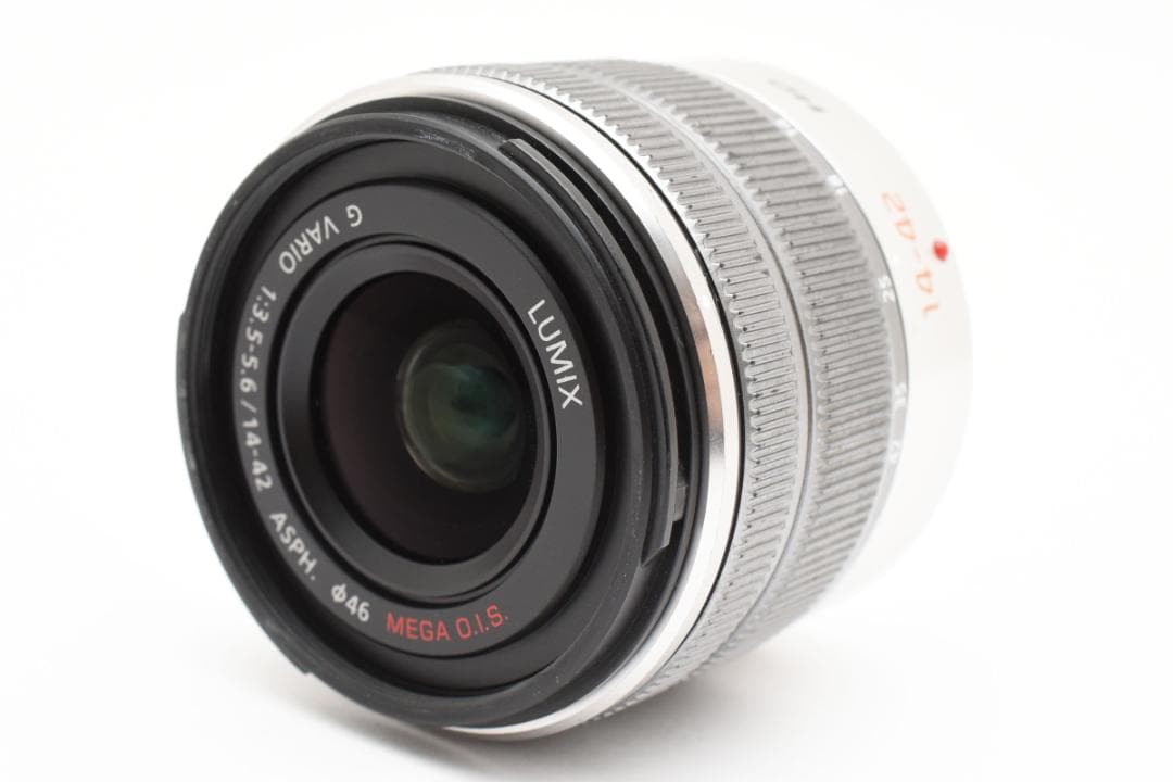 良品　Lumix G VARIO 14-42mm 3.5-5.6 II レンズ