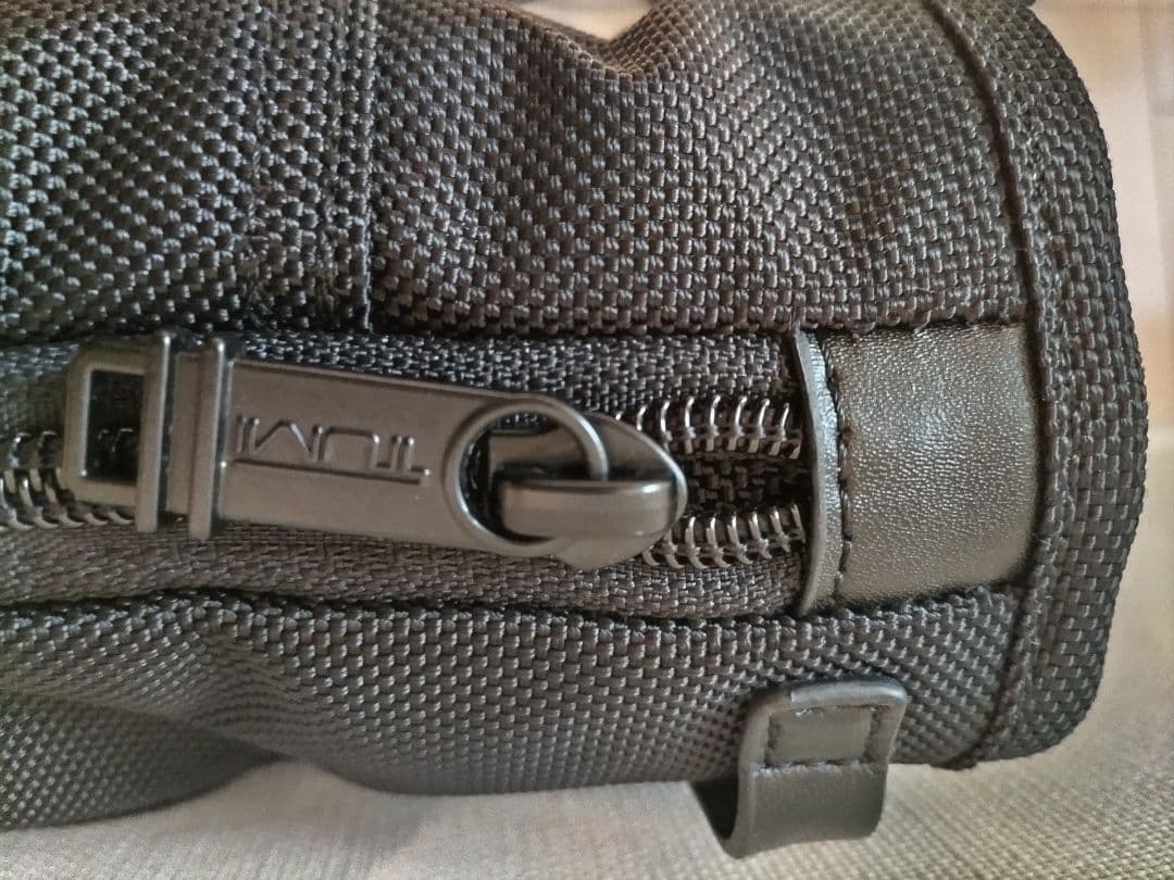 TUMI トートバッグ イースト・ウエスト・バッグ