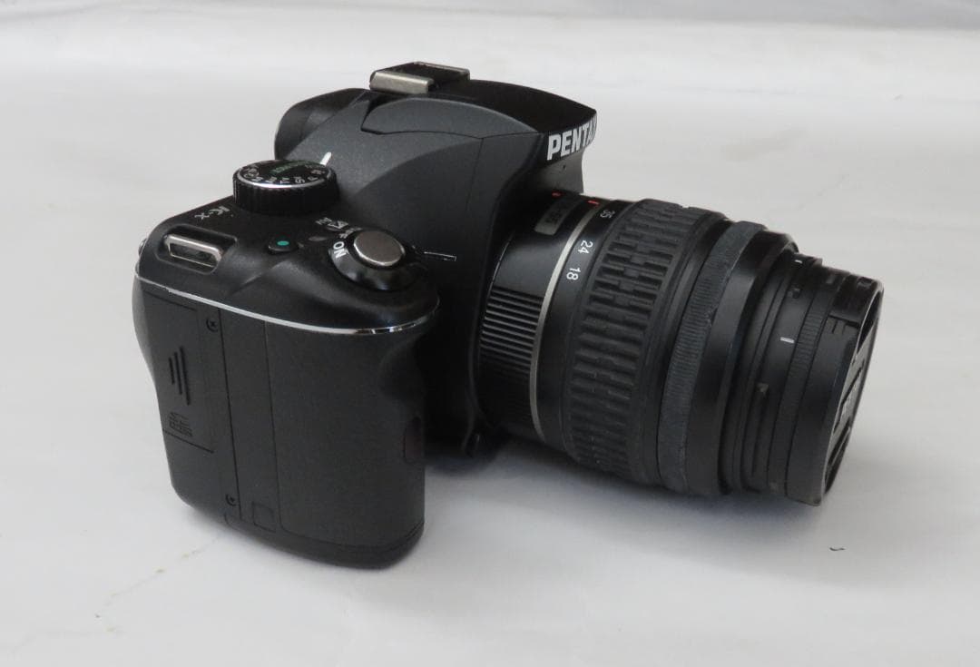 美品【5点セット】PENTAXデジタル一眼レフカメラK-x・レンズ２つ・他
