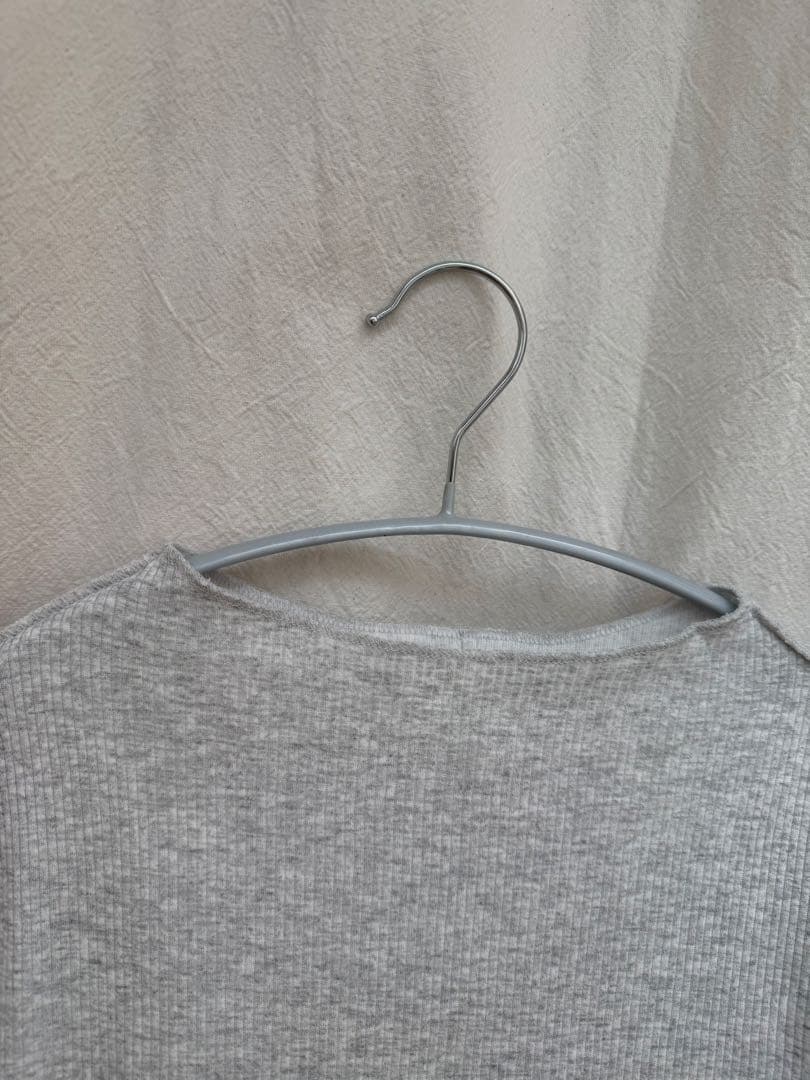 RhodolirioN リブレースカットソー