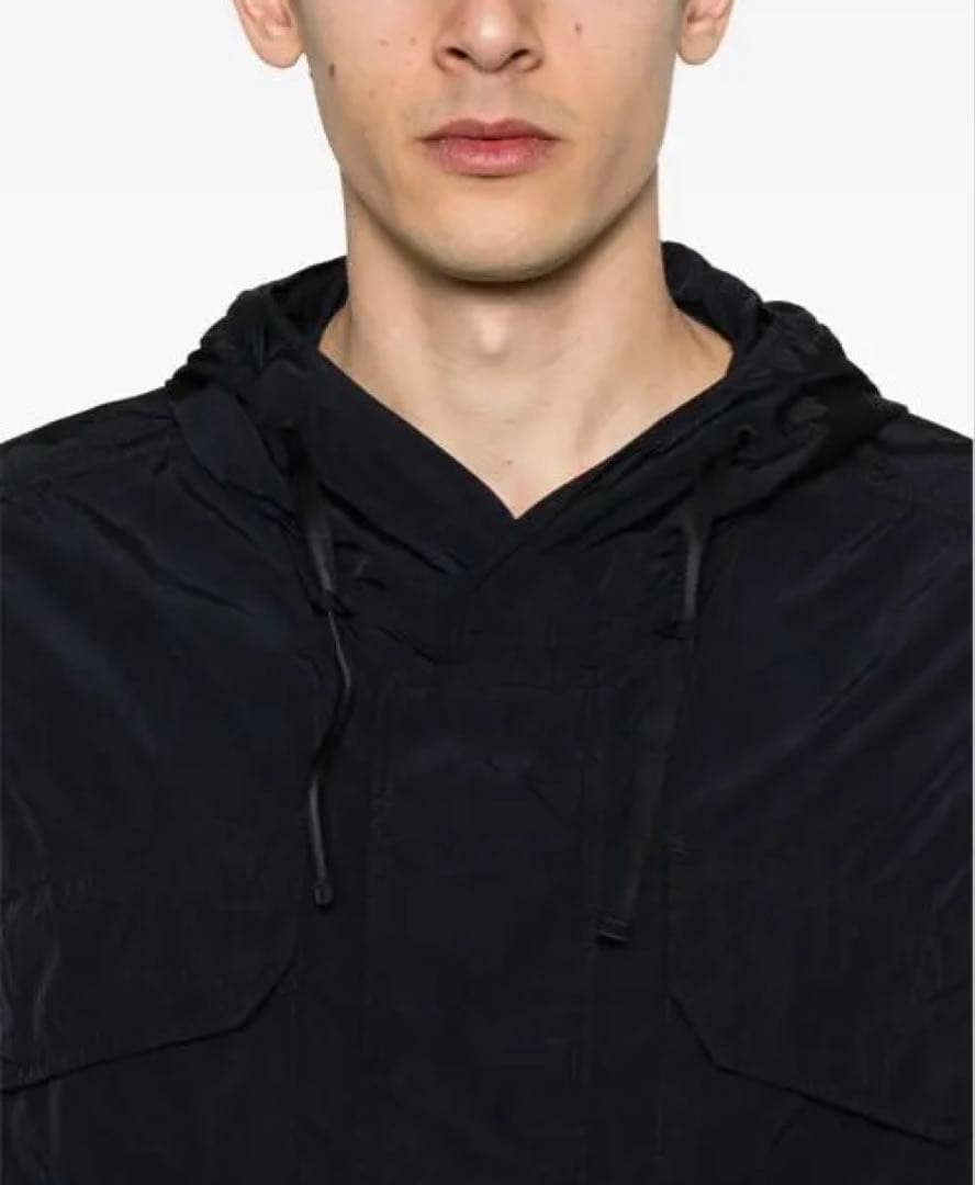 C.P. Company Chrome-R Lensジャケット