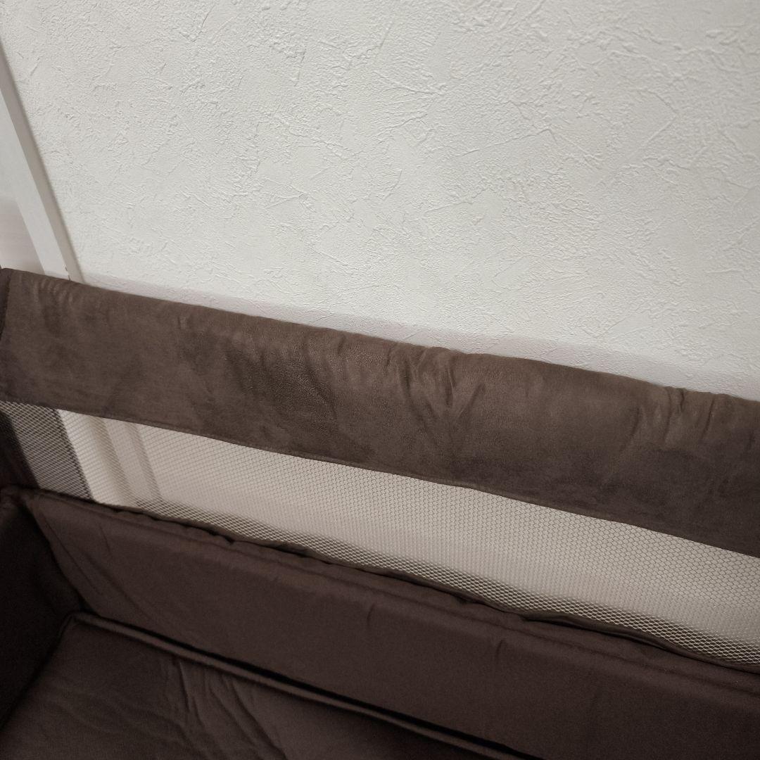 美品【Aprica/アップリカ】ココネルエアープラス ブラウン ベビーベッド