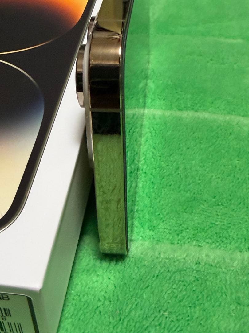 iPhone14pro 256GB ゴールド　SIMフリー