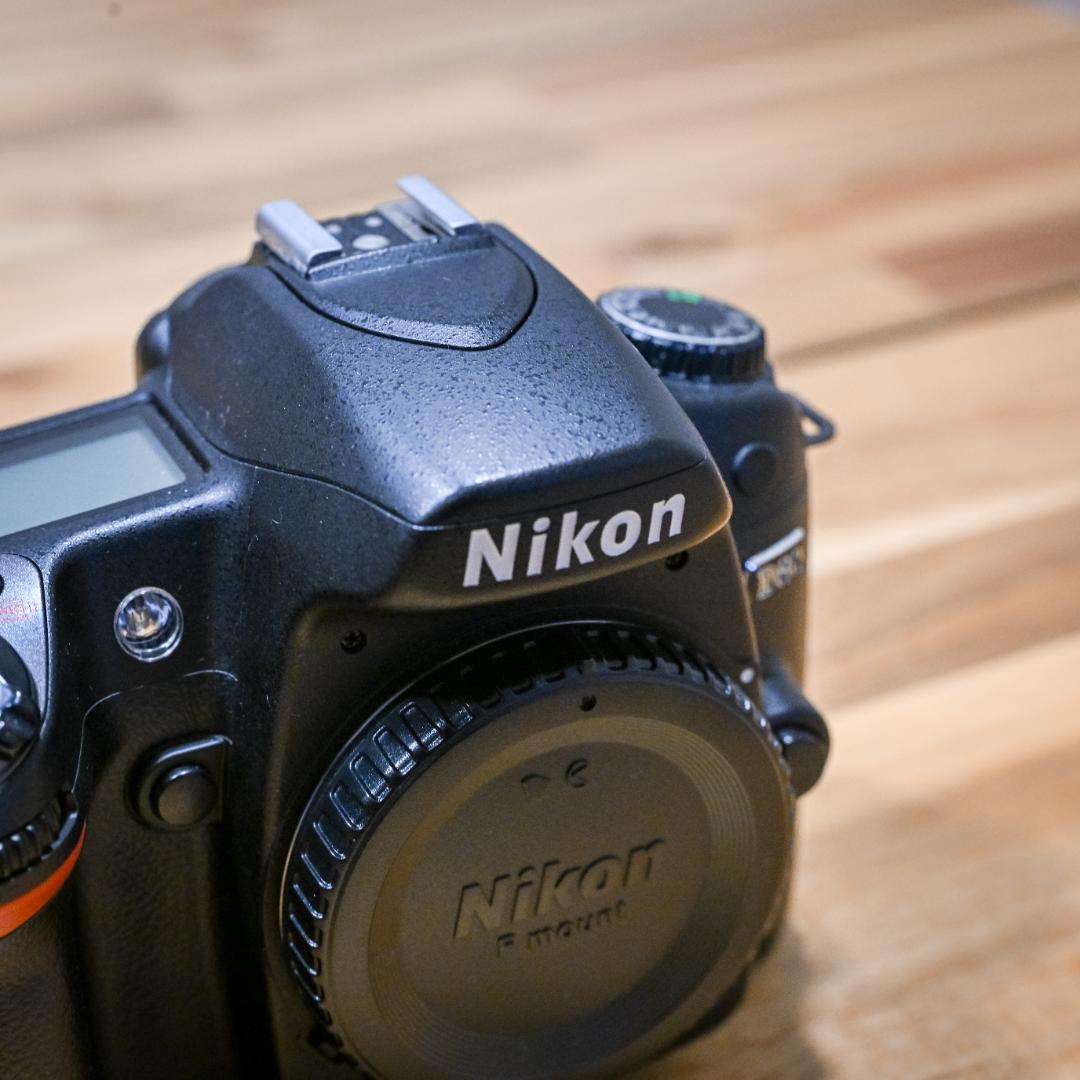 Nikon D80 デジタル一眼レフカメラ　純正レンズ２本付き