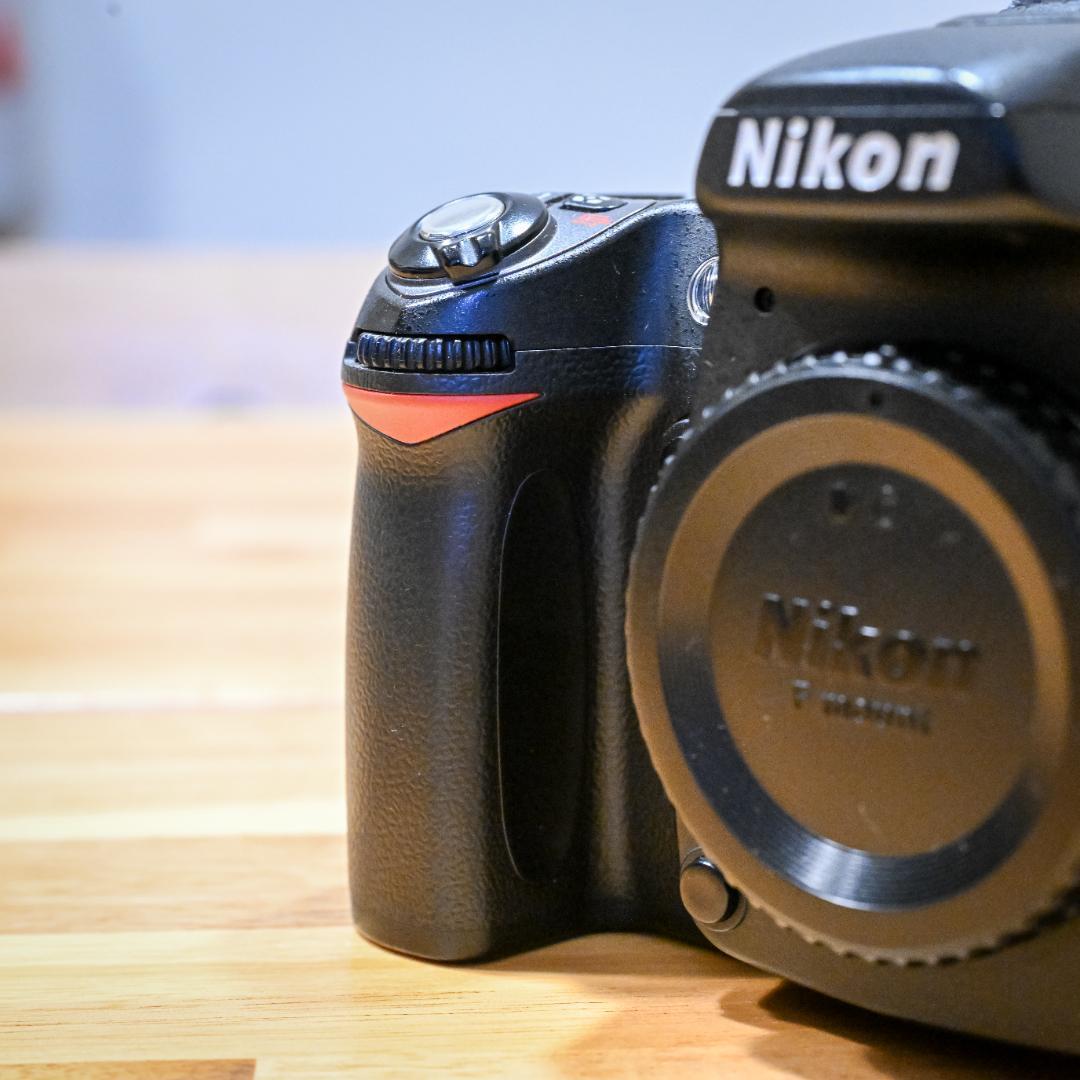 Nikon D80 デジタル一眼レフカメラ　純正レンズ２本付き
