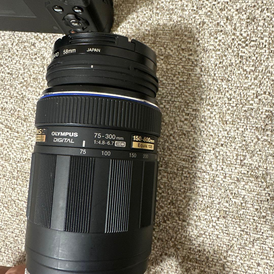 【美品】OLYMPUS E-M5 Mark II＋F2.8 PROレンズセット