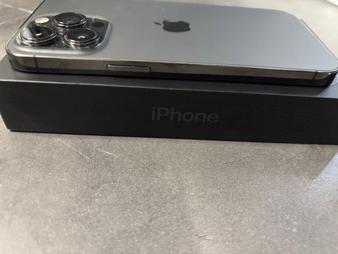 Apple iPhone 13 Pro グラファイト 本体のみ