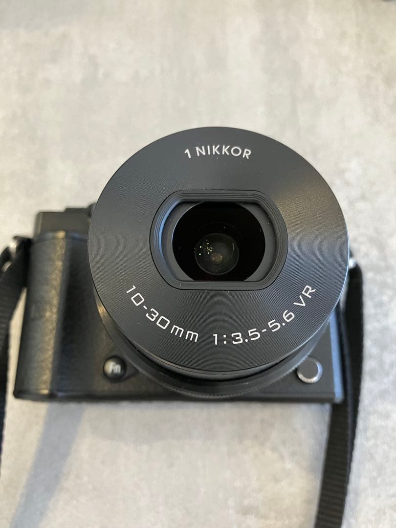 Nikon ミラーレス一眼 Nikon1 J5 ダブルレンズキット ブラック