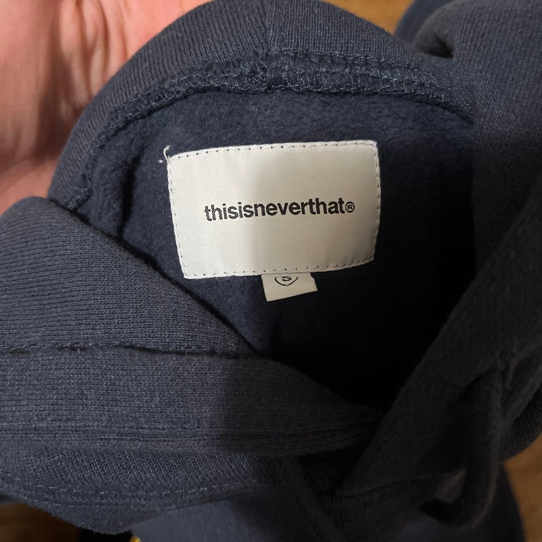 thisisneverthat　ネバザ　パーカー　Sサイズ ネイビー