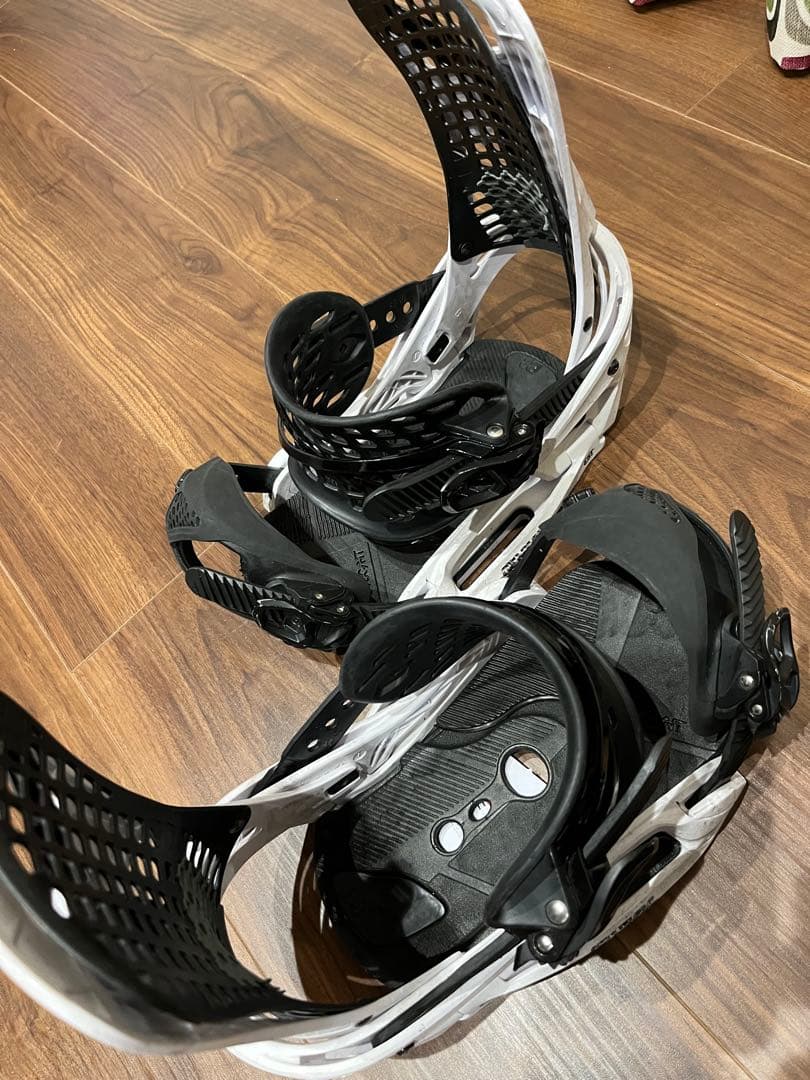 格安　バートン　ジェネシス　BURTON　GENESIS　EST　M