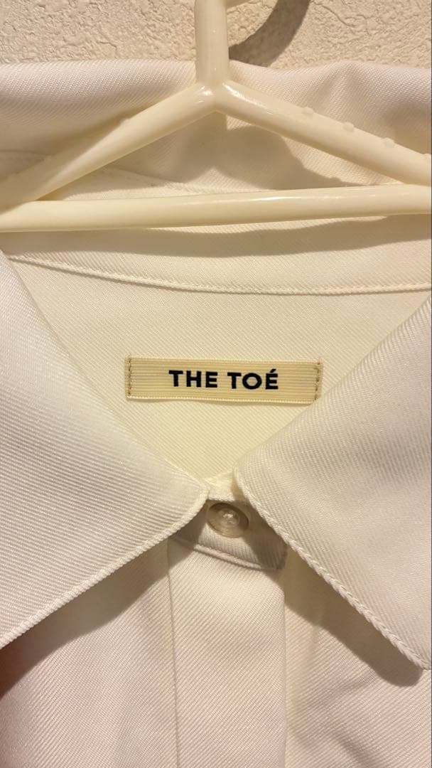 トップス THETOE Kordela Twist Shirt white