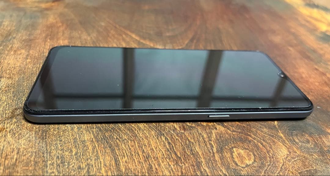 OPPO A73 本体＋付属品｜SIMフリー