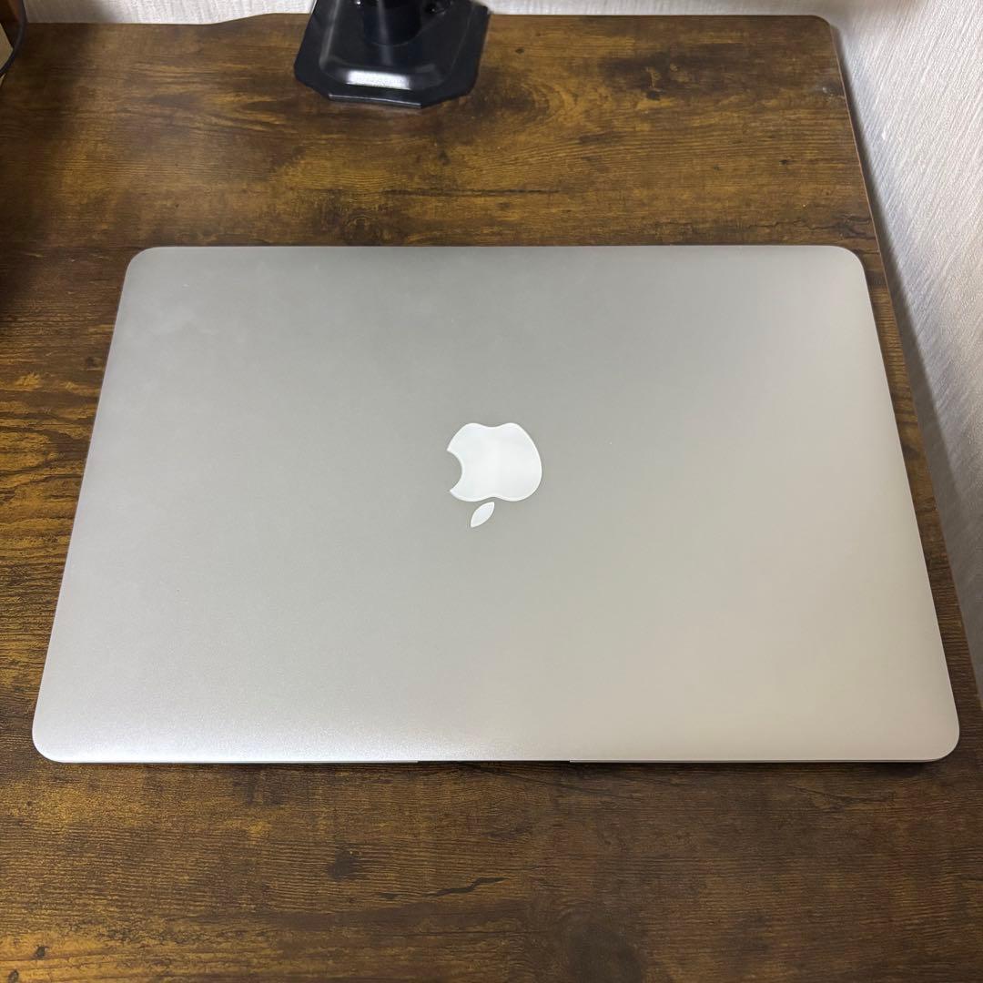 MacBook Air 13インチ 2017 SSD256GB 8GB