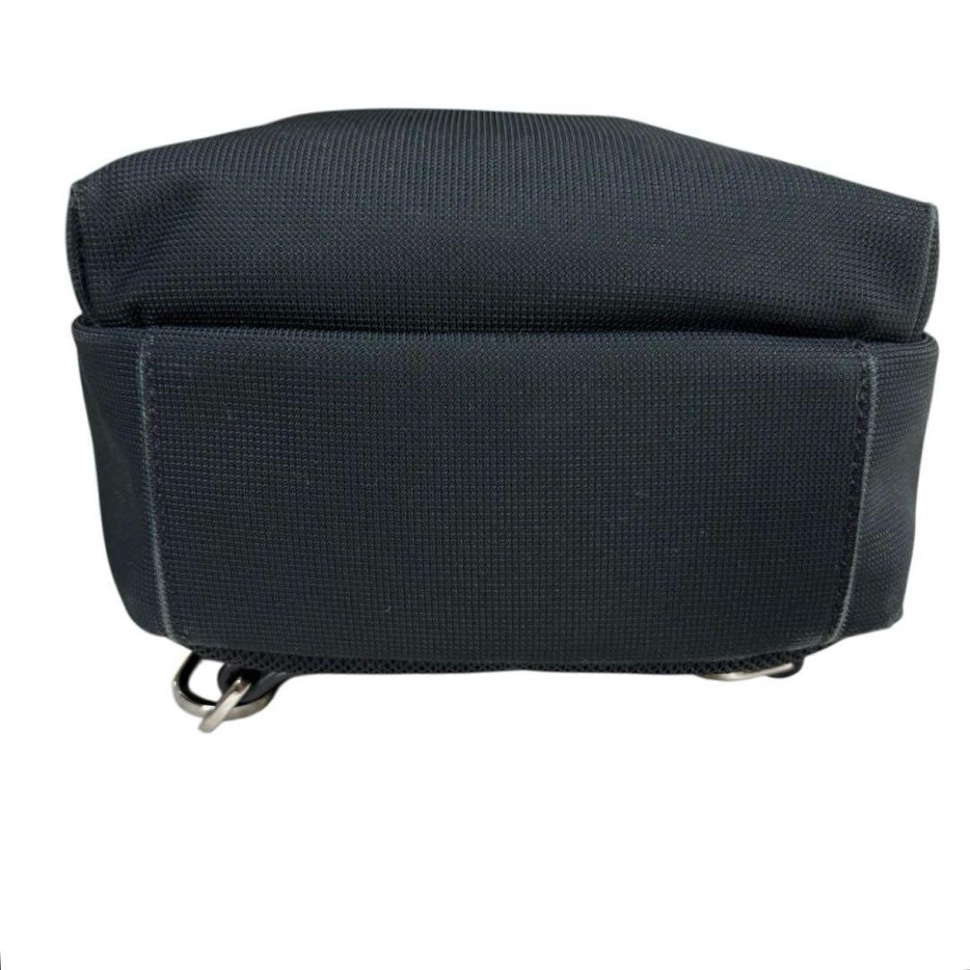 Paul Smith ポールスミス　ボディバッグ レザー　ブラック