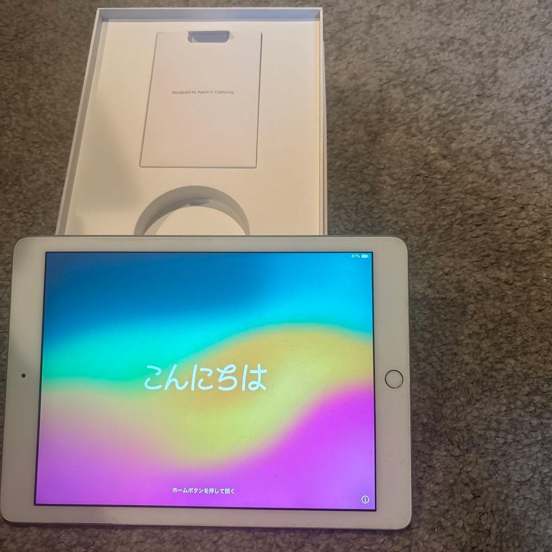 iPad 9.7インチ　タブレット第6世代　128gb