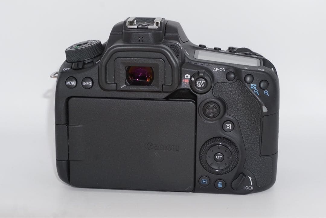 デジタルカメラ EOS 90D