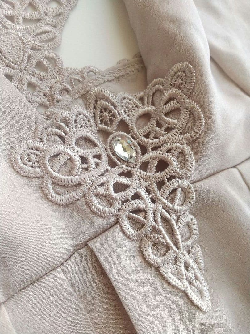 レア☆サルート　ゼーン　キャミソールL 　ベージュ