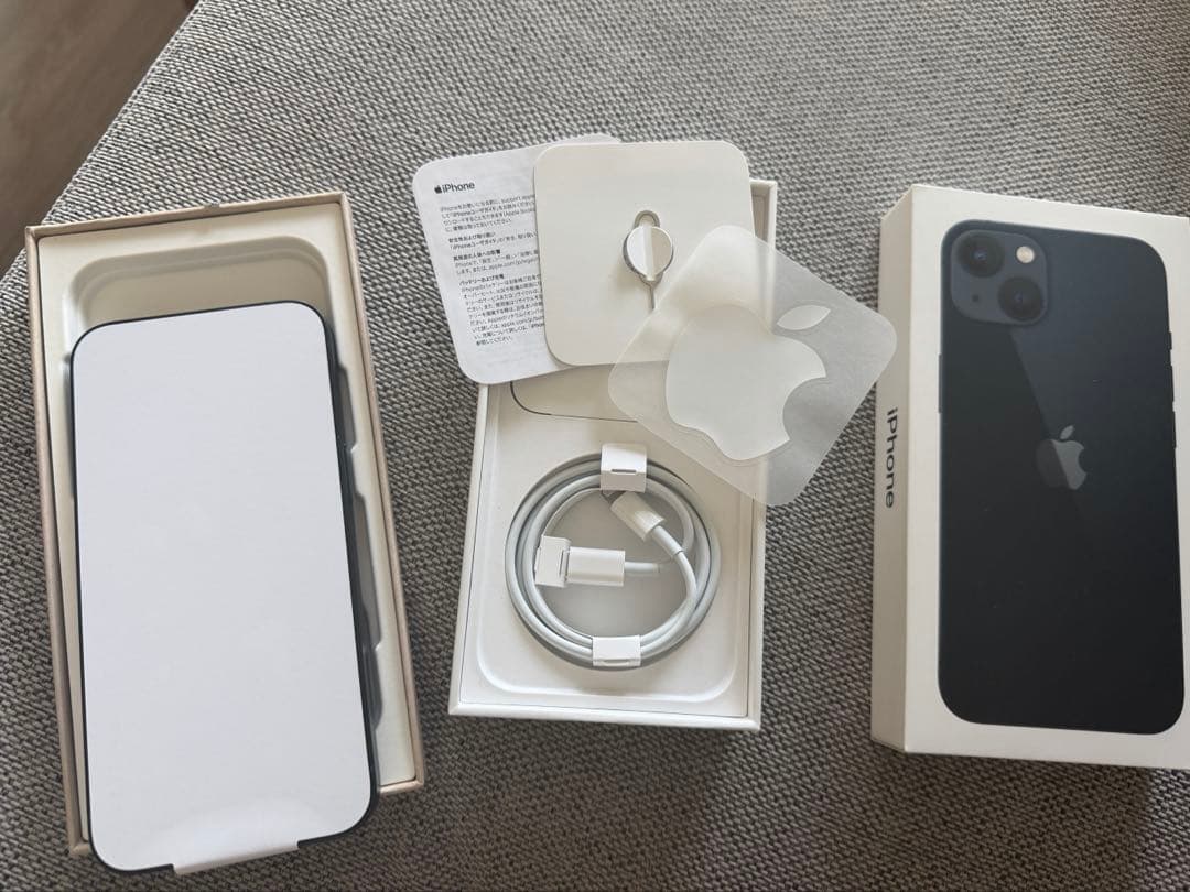 Apple iPhone 13 midnight フルバッテリー