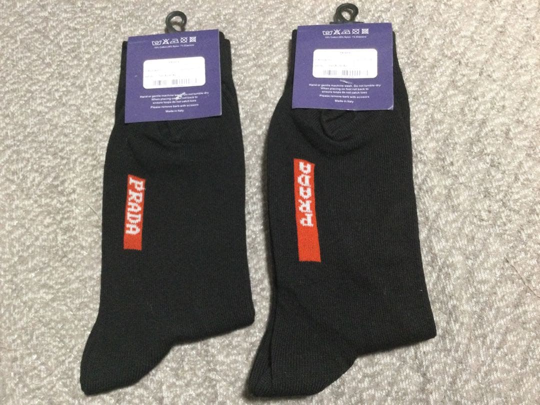 新品 PRADA ソックス　二足組