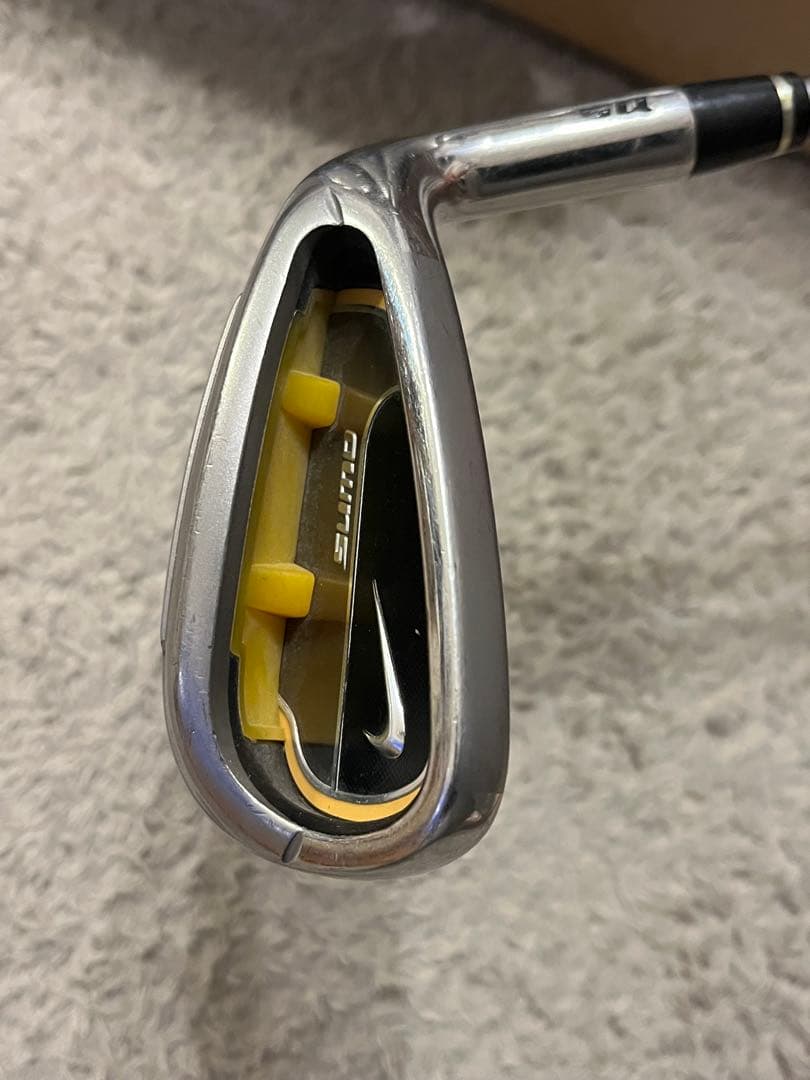 ナイキ【サスクワッチ】アイアンセット7本　ウェッジ付き