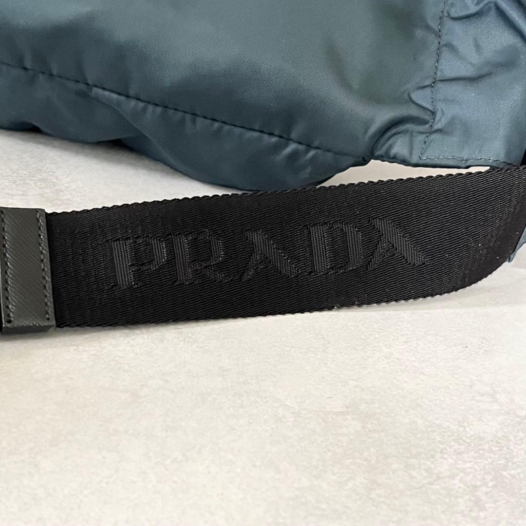 【美品/近年モデル】PRADA ウエストバッグ　ウエストロゴ　サフィアーノレザー