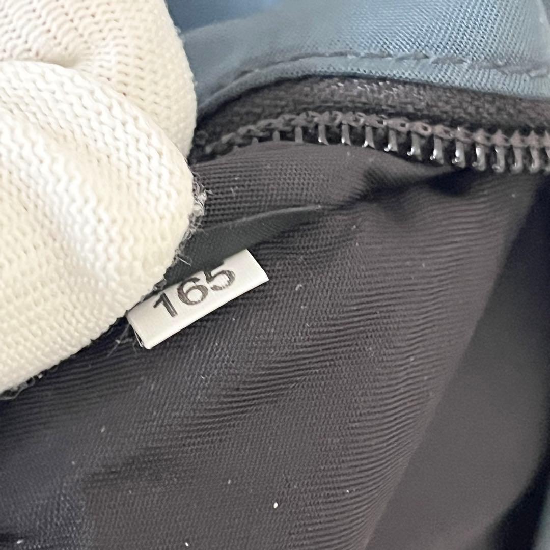 【美品/近年モデル】PRADA ウエストバッグ　ウエストロゴ　サフィアーノレザー