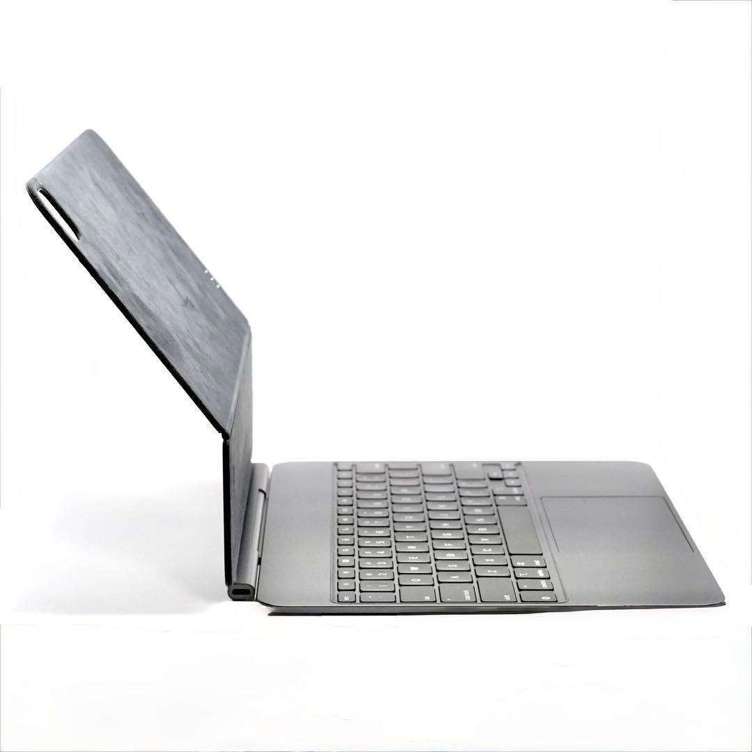 【動作良好】iPad Pro 13インチ Magic Keyboard 破れあり