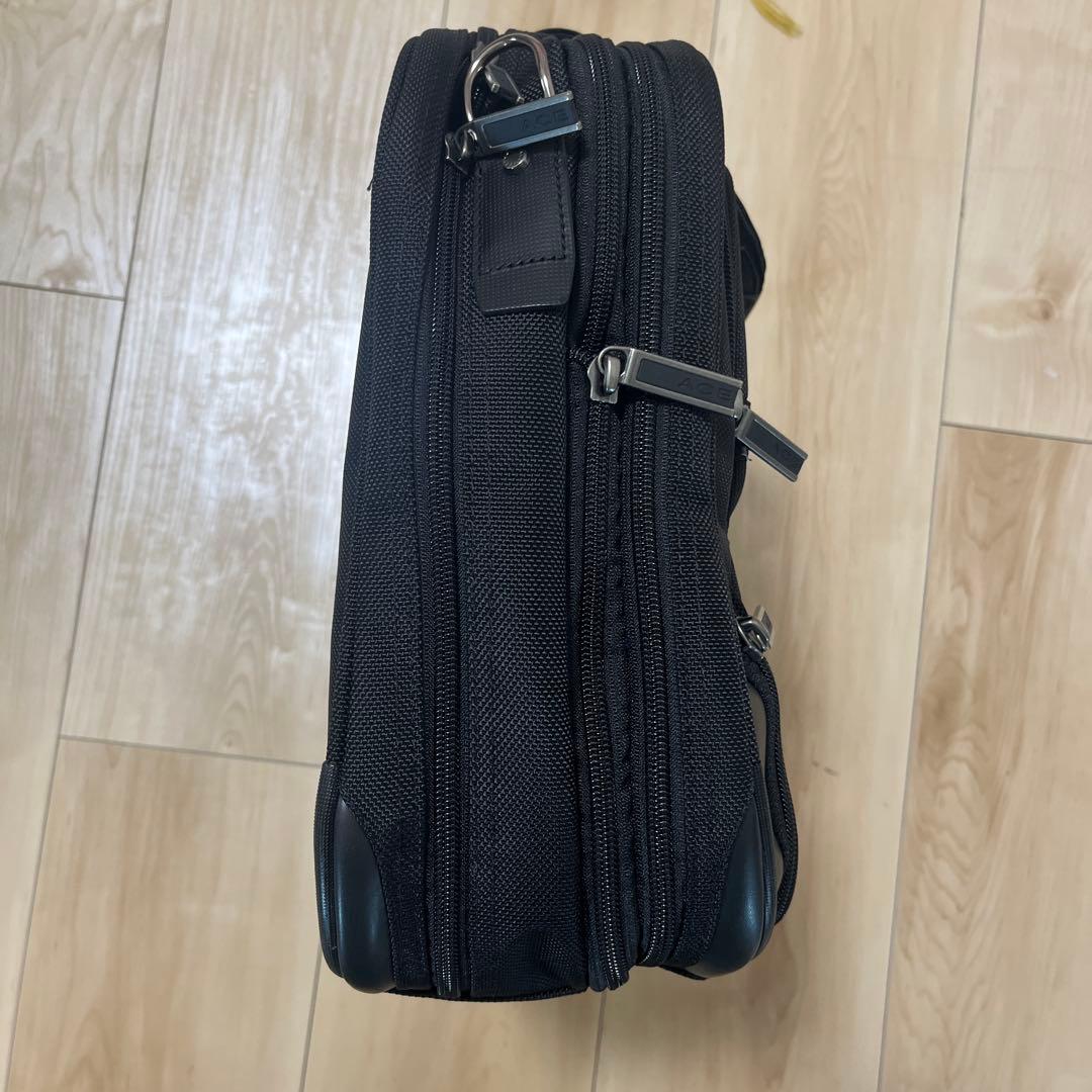 ACE ビジネスバッグ 黒 ナイロン製 2way