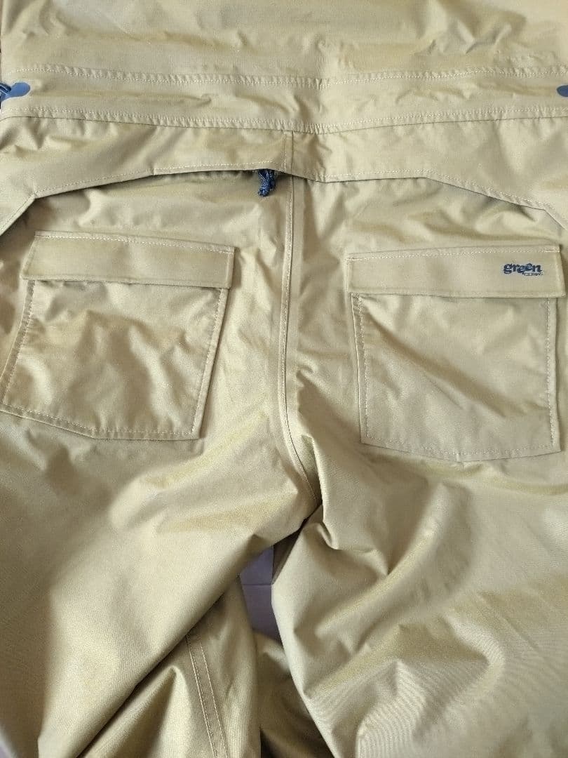 グリーン クロージング ビブパンツ 24-25 【美品】