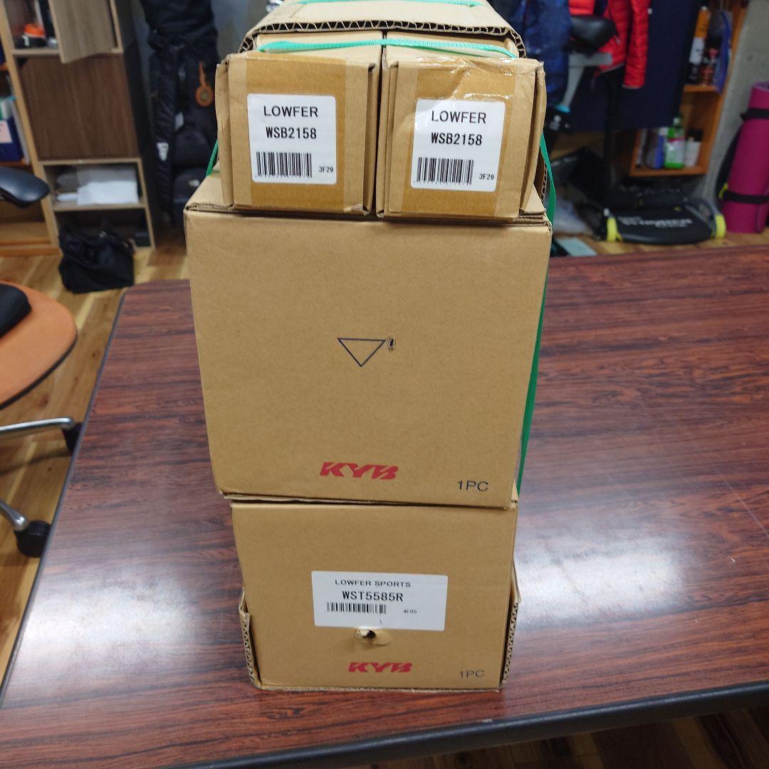 CX-5用　カヤバ ショック ローファースポーツプラス 1台分