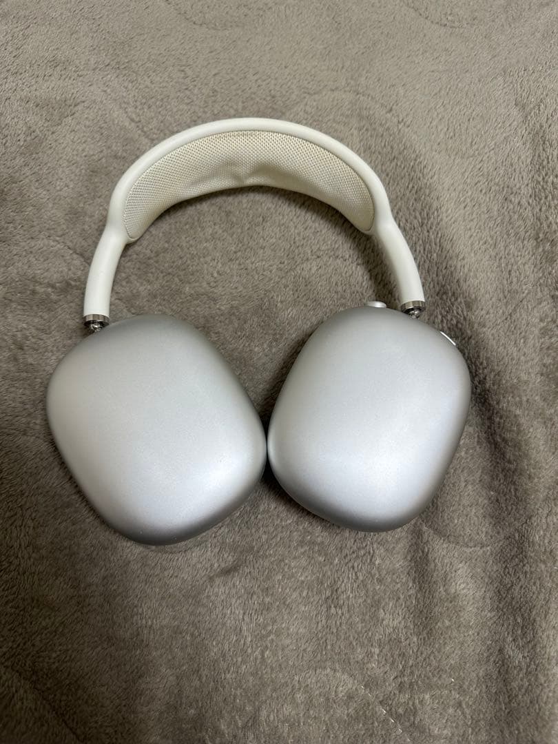 AirPodsMAX シルバー