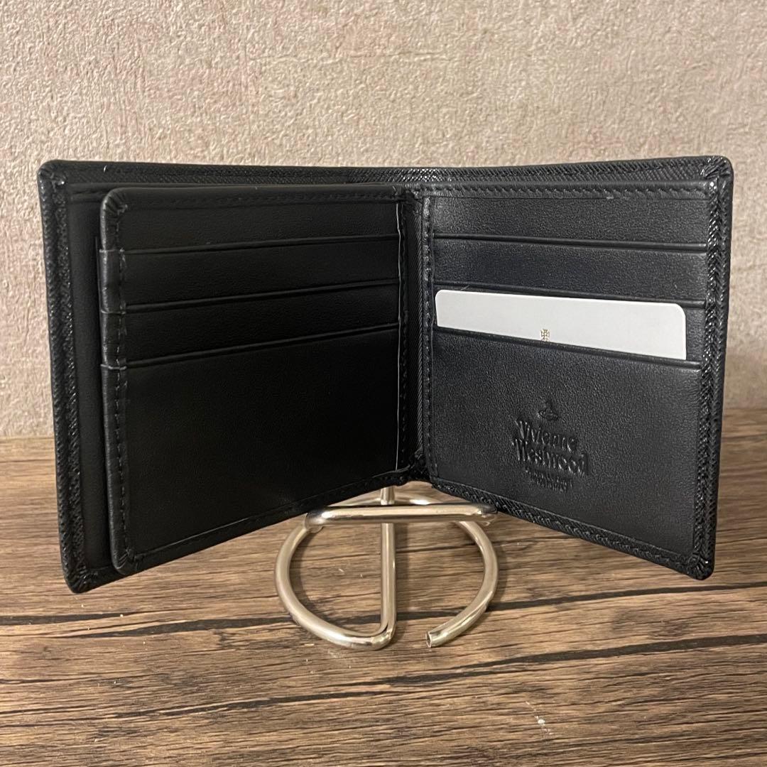 【最終値下げ】Vivienne Westwood ブラック 二つ折り財布
