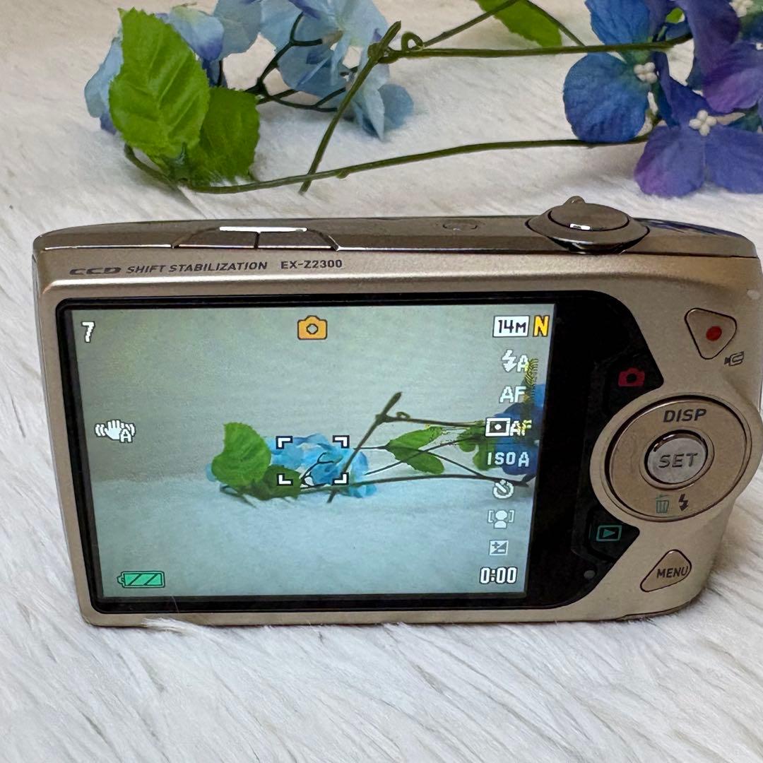CASIO カメラ　EX-Z2300 充電器　ゴールド コンデジ　動作品