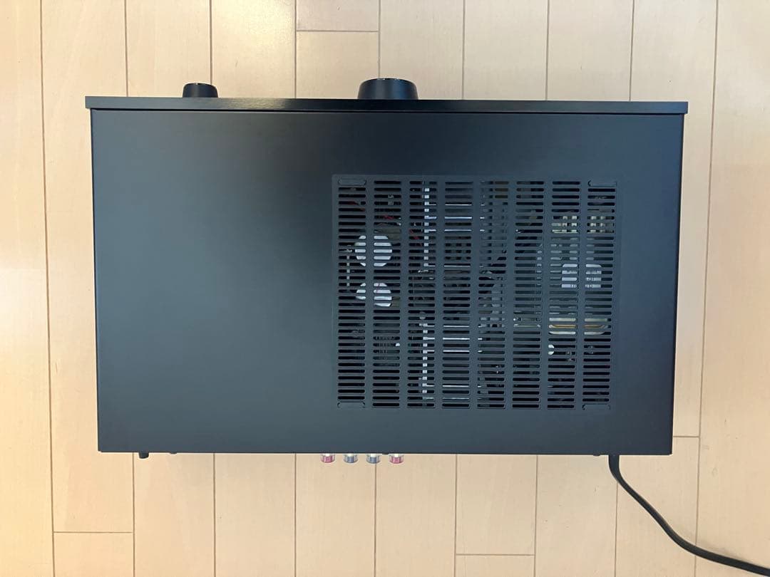 プリメインアンプとCDプレーヤー