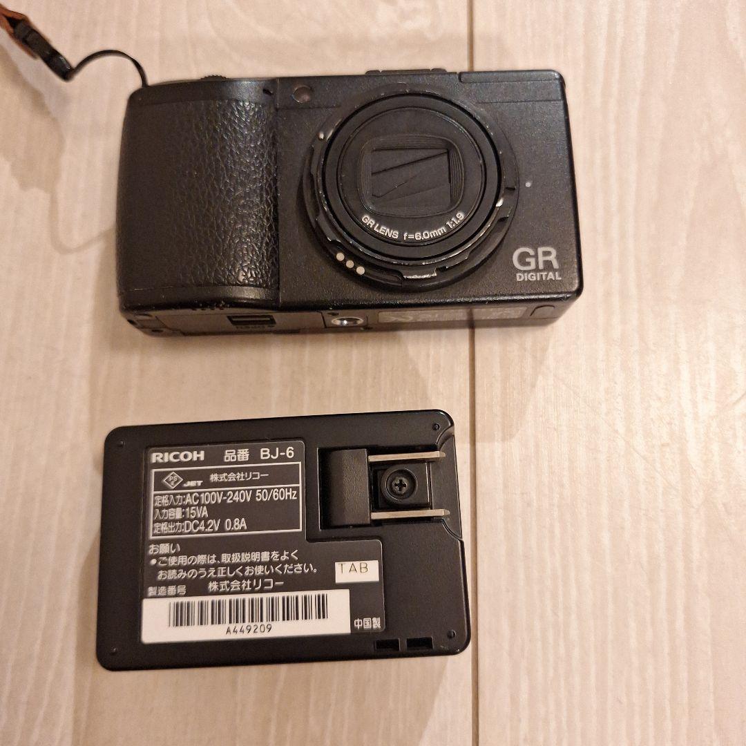 RICOH GR DIGITAL Ⅲ　コンパクトデジタルカメラ