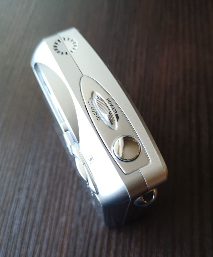 FUJIFILM FinePix30i コンパクトデジタルカメラ