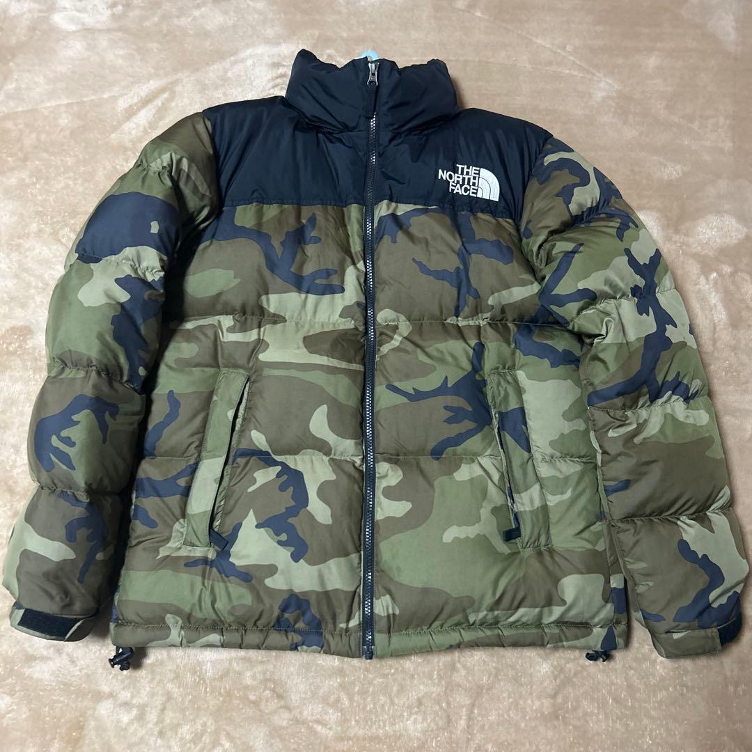人気サイズTHE NORTH FACE カモフラージュ ヌプシダウンLサイズ
